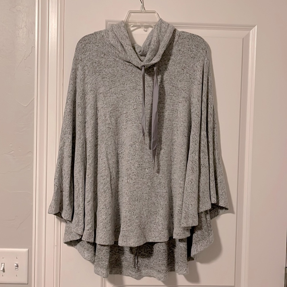 Poncho blouse •new•